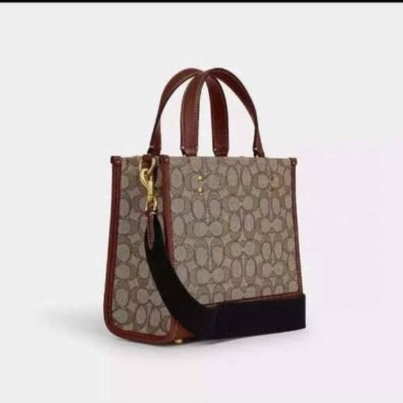 Disney X Coach Dempsey Tot 22 Signature Jacquard with Mickey Mouse Print - NWT - Picture 2 of 8